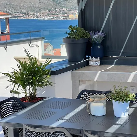 Navale With A Roof Terrace And A Heated Pool Apartment *